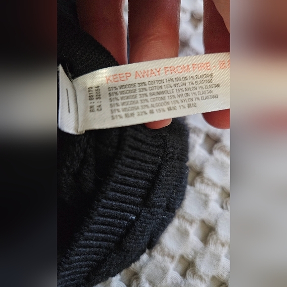 FREE PEOPLE Beach Short N Sweet Sweater Minidress - Black. Size Med NWT - Picture 6 of 13